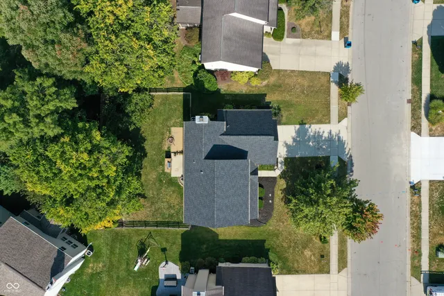 $370,000 | 12230 Cobblestone Drive, Fishers, IN 46037