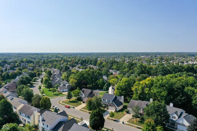 $370,000 | 12230 Cobblestone Drive, Fishers, IN 46037