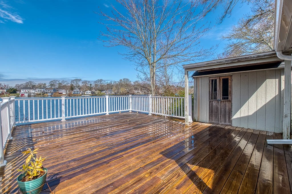 28 Lakeview Drive Wareham, MA 02538 - Photo 16 of 35