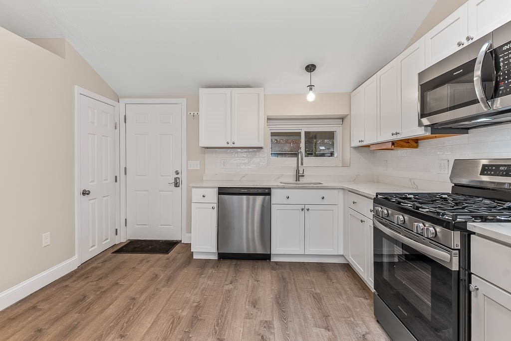 28 Lakeview Drive Wareham, MA 02538 - Photo 19 of 35