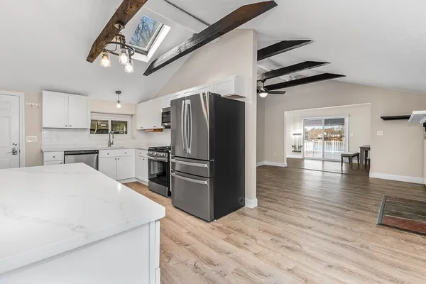 $549,000 | 28 Lakeview Drive, Wareham, MA 02538
