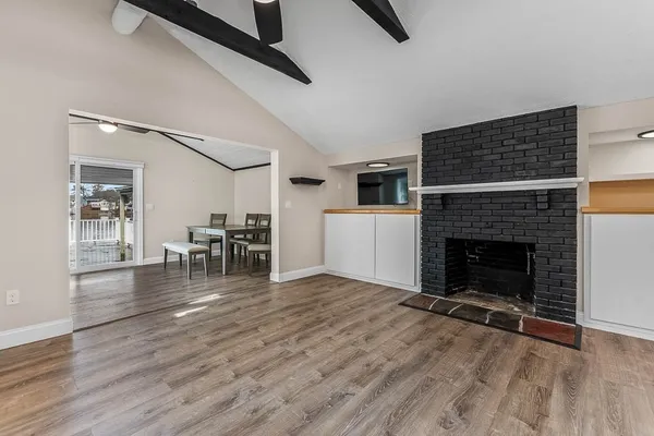 $549,000 | 28 Lakeview Drive, Wareham, MA 02538