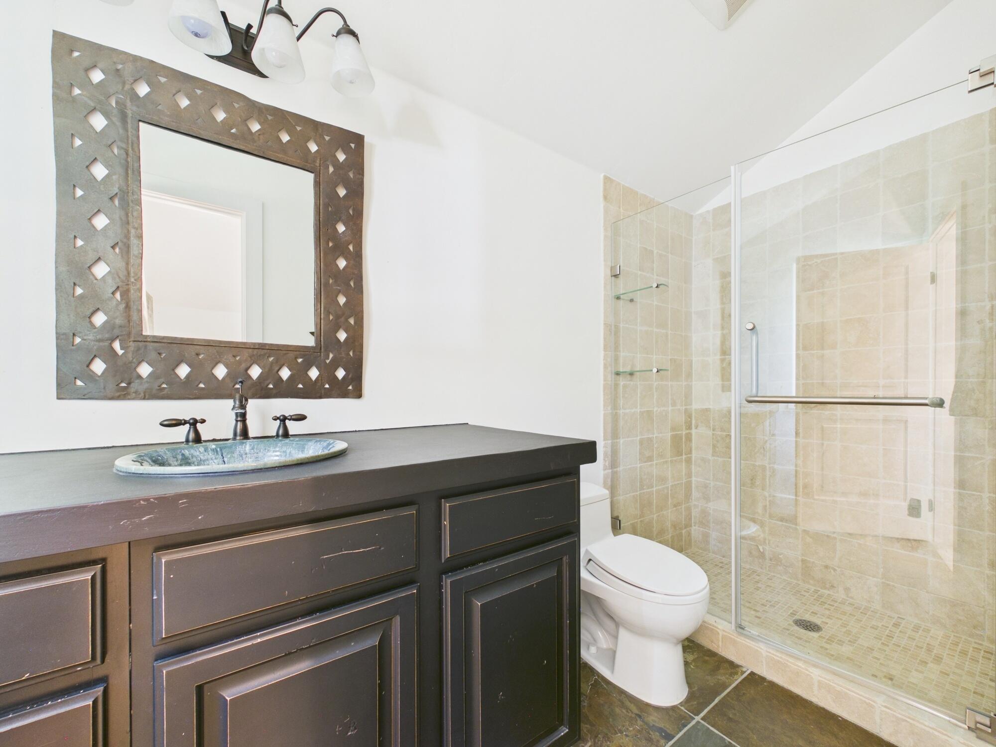 713 South River Street Hailey, ID 83333 - Photo 29 of 45 Guest Bath 2