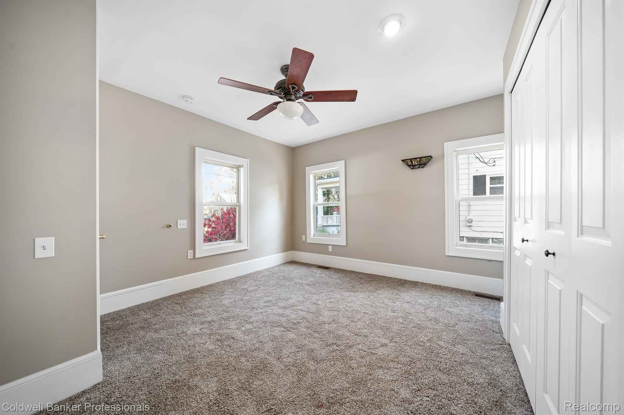 153 Pleasant Street Romeo, MI 48065 - Photo 9 of 22 Gallery Image 9
