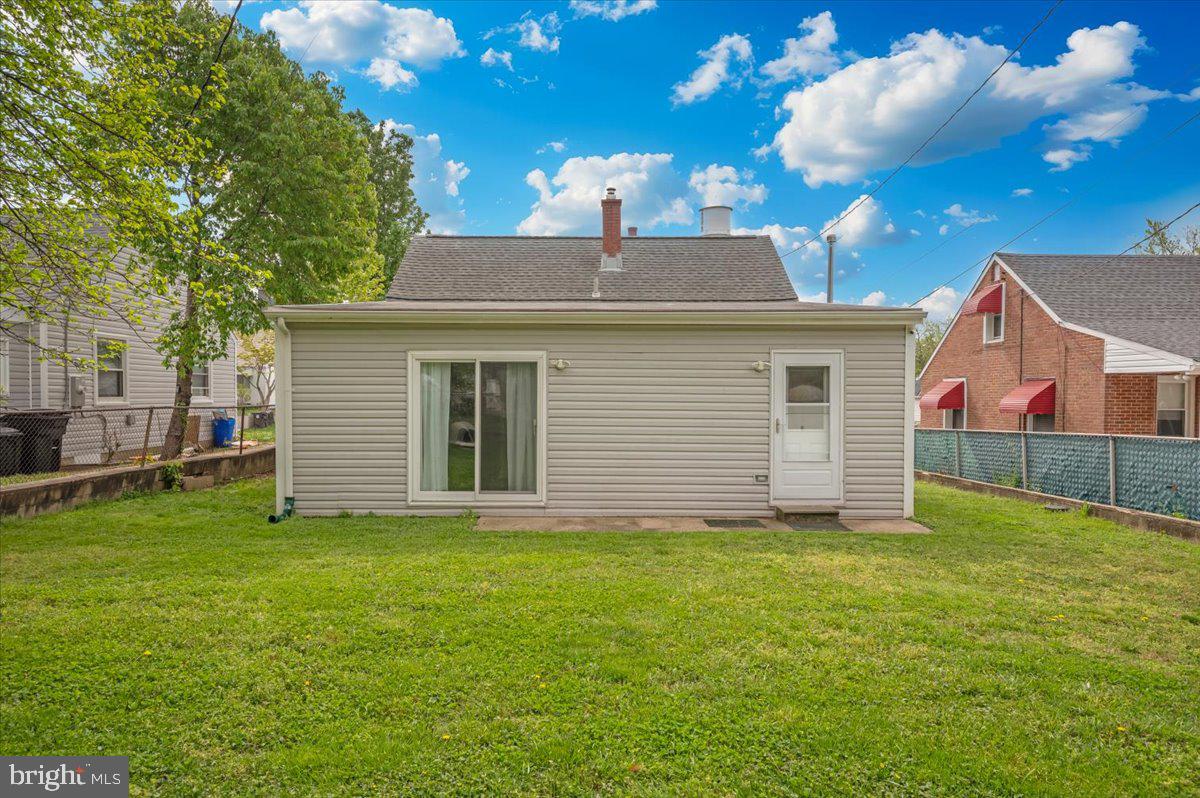 1910 Tyler Road Dundalk, MD 21222 - Photo 47 of 58 Charming backyard retreat awaits you!