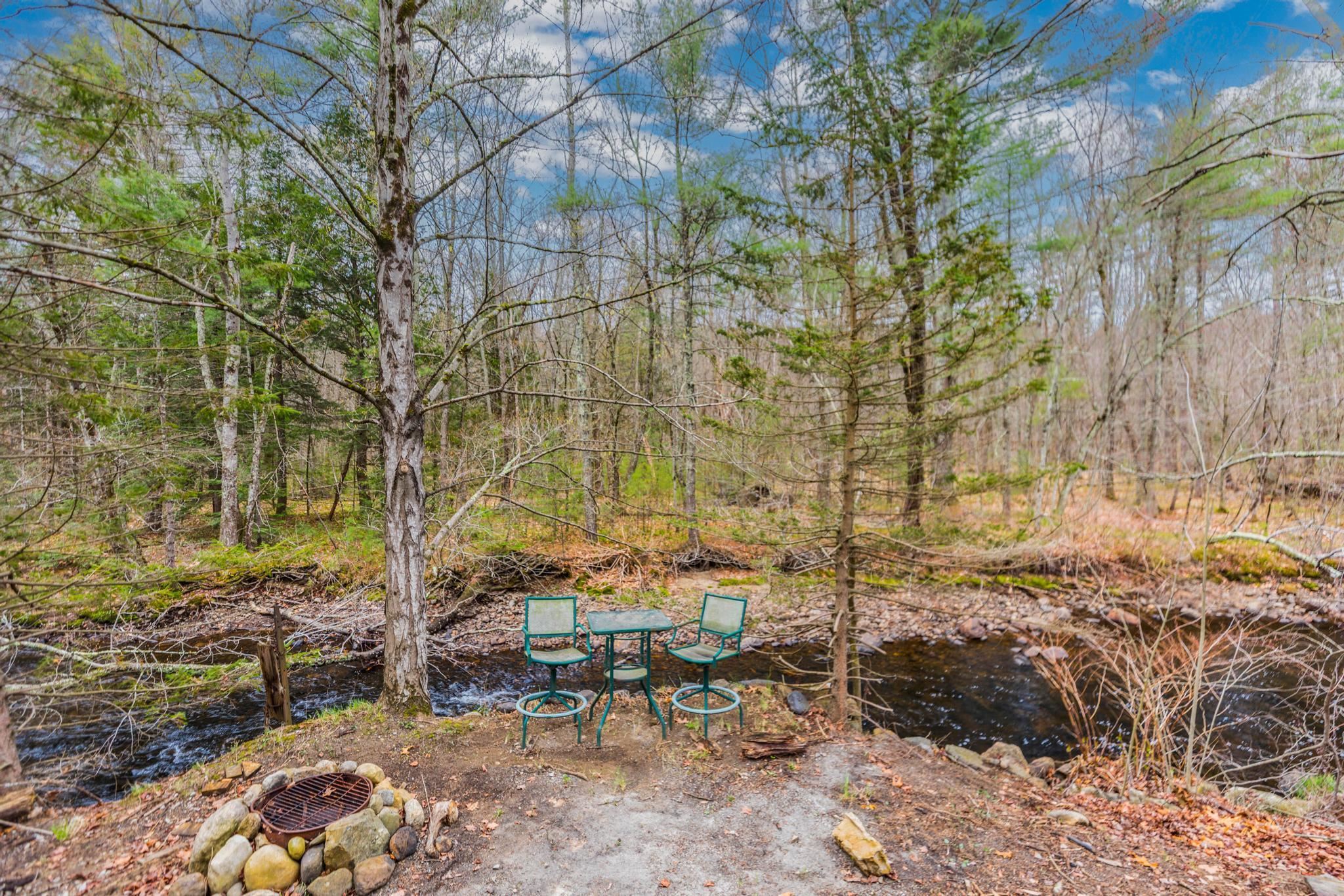 1685 Dover Road Epsom, NH 03234 - Photo 34 of 34