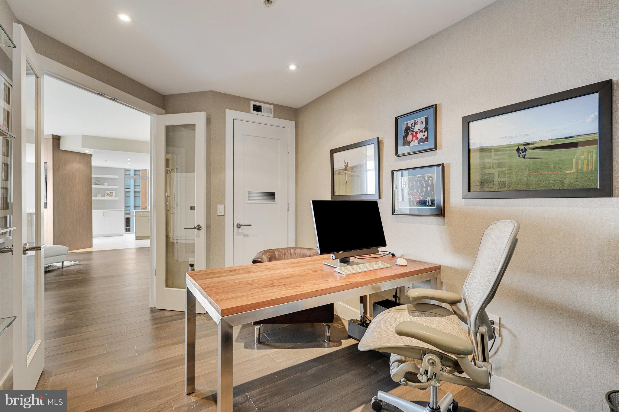 11990 Market Street, Unit 1101 Reston, VA 20190 - Photo 32 of 68 Gallery Image 32