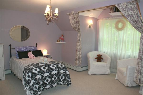17 Carpenter Road Dudley, MA 01571 - Photo 9 of 18 Gallery Image 9