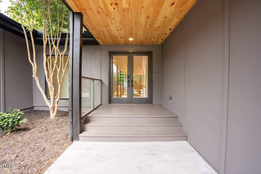 2129 Ridge Road Raleigh, NC 27607 - Photo 8 of 56 013_dsc08934-hdr_94