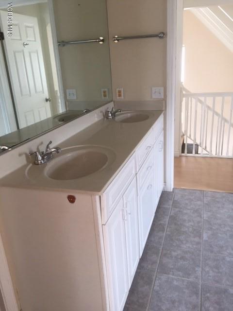 5117 Terramar Way Oxnard, CA 93035 - Photo 18 of 31 robert7