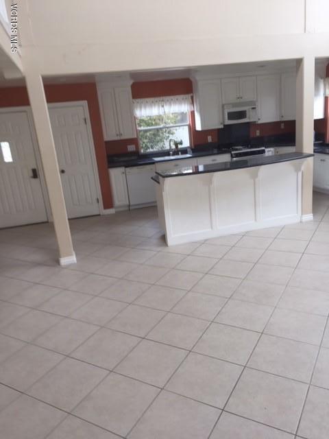 5117 Terramar Way Oxnard, CA 93035 - Photo 28 of 31 robert17