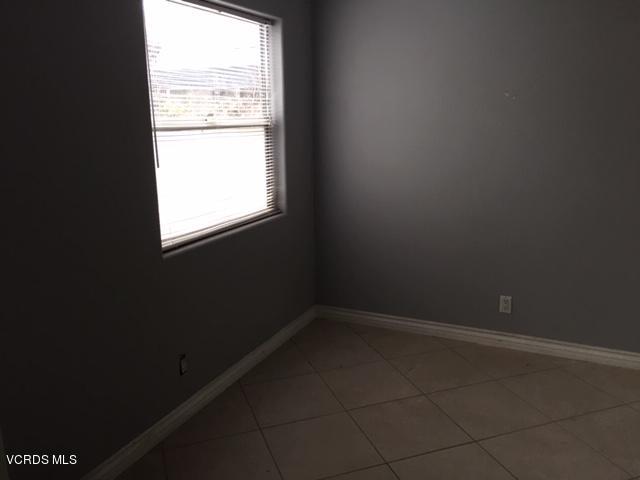 5117 Terramar Way Oxnard, CA 93035 - Photo 9 of 31 IMG_1947