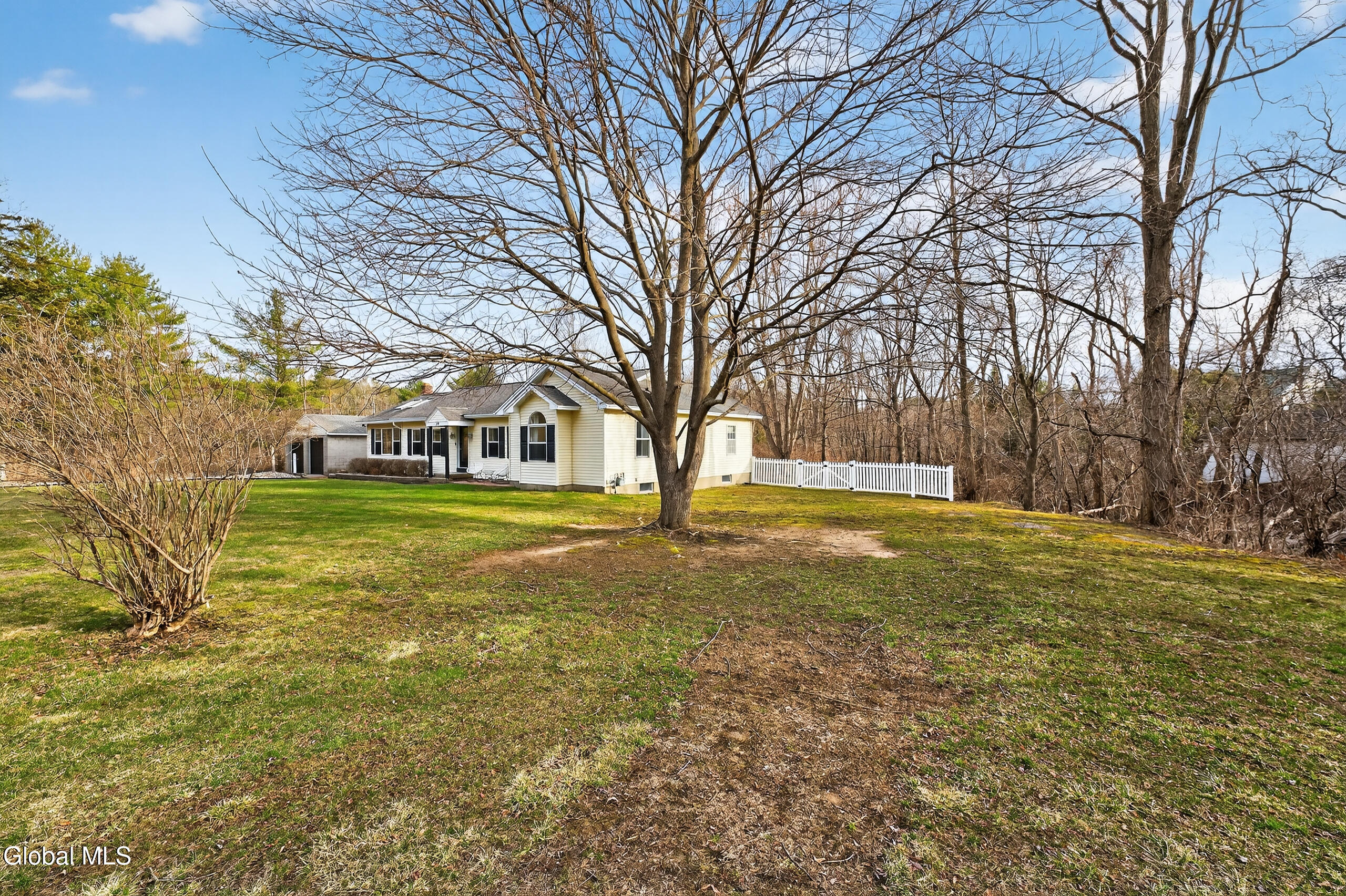 169 Bozenkill Road Altamont, NY 12009 - Photo 3 of 64 0 Front 2