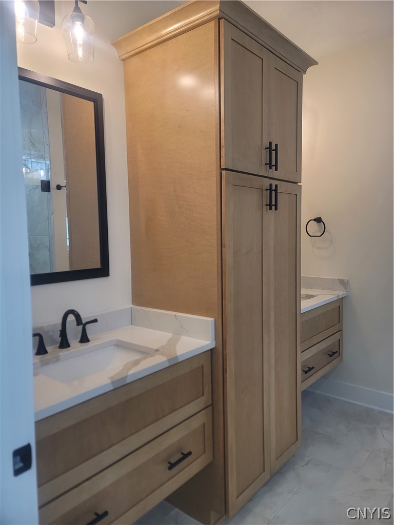 4 R Mistral Circle Liverpool, NY 13090 - Photo 12 of 50