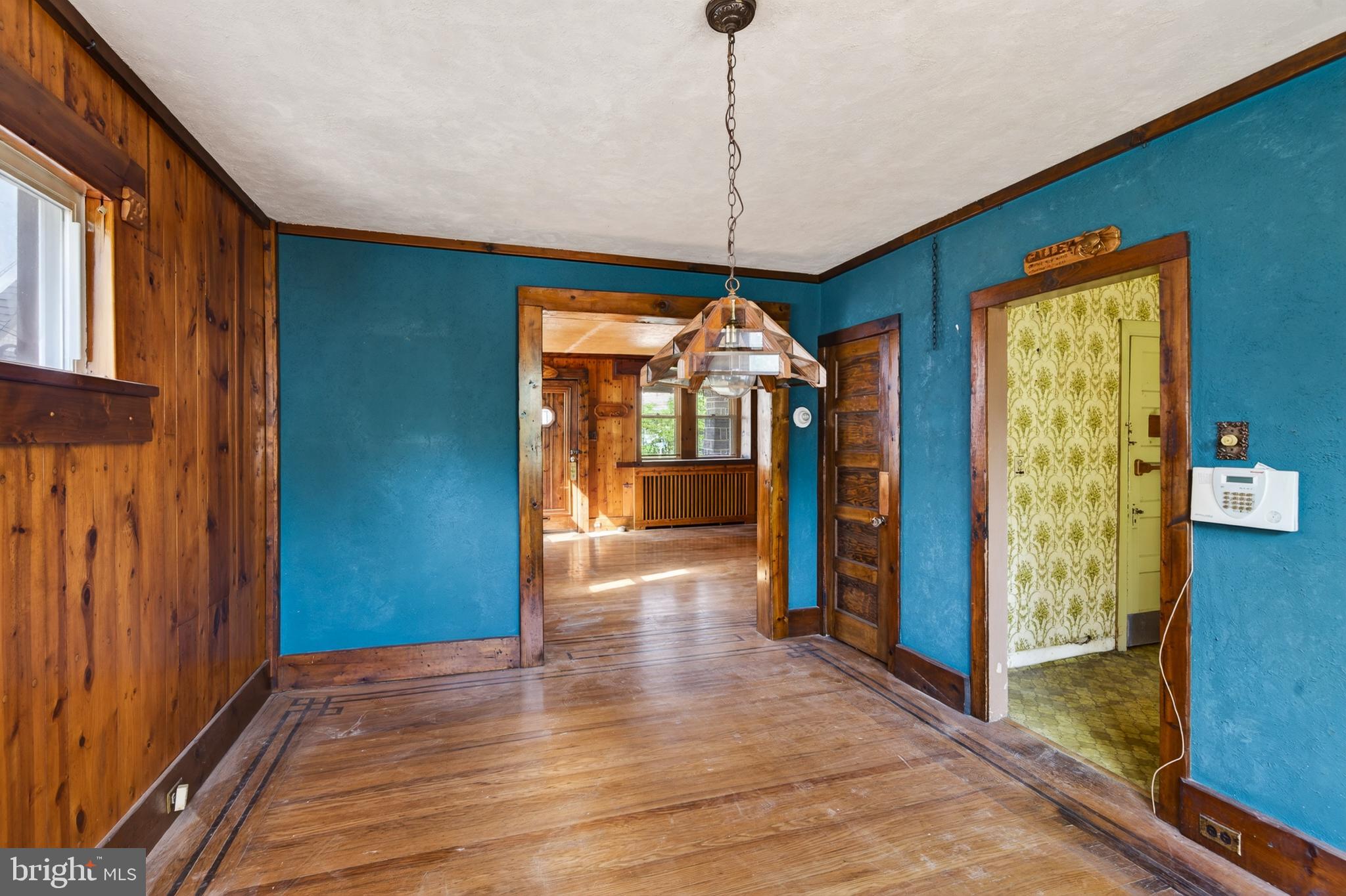 7737 Parkview Road Upper Darby, PA 19082 - Photo 11 of 35