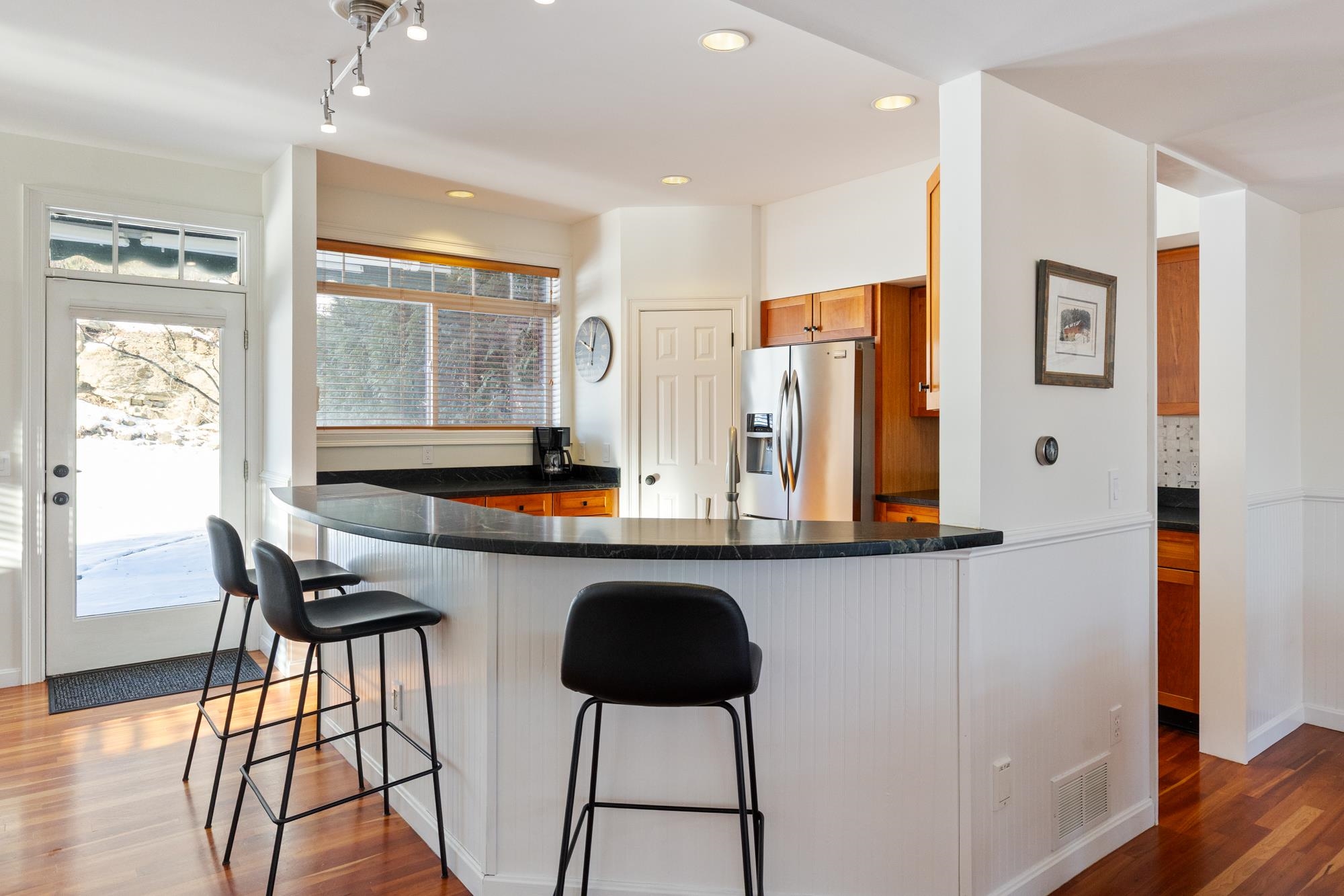 237 Park Road South Burlington, VT 05403 - Photo 15 of 43