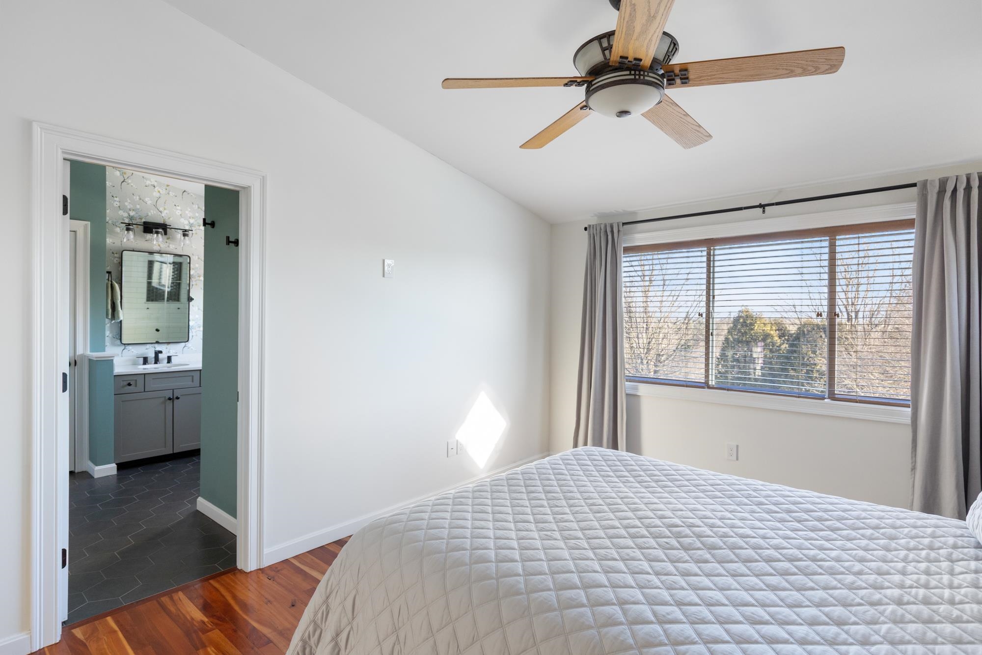 237 Park Road South Burlington, VT 05403 - Photo 29 of 43