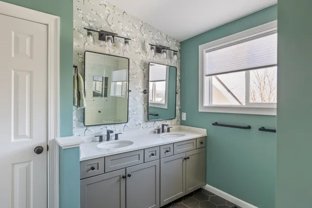 $800,000 | 237 Park Road, South Burlington, VT 05403