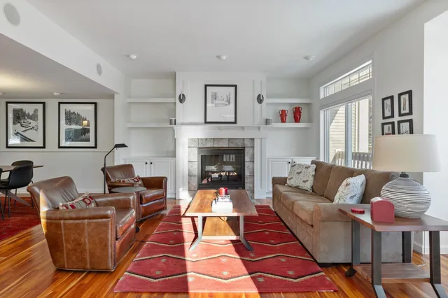 $800,000 | 237 Park Road, South Burlington, VT 05403