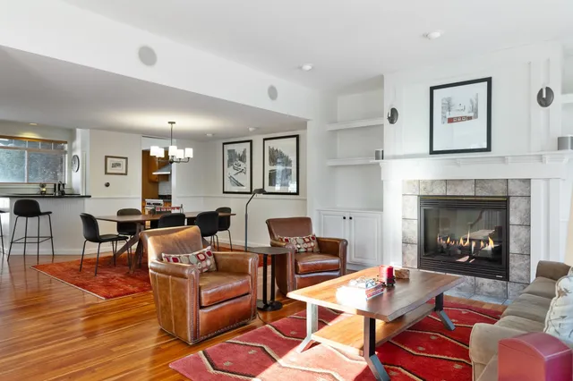 $800,000 | 237 Park Road, South Burlington, VT 05403