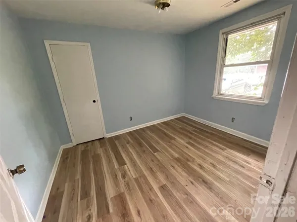 $279,000 | 410 Mill Road, Charlotte, NC 28216