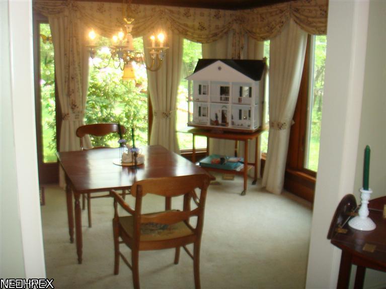 2069 Miami Road Euclid, OH 44117 - Photo 5 of 10 Gallery Image 5