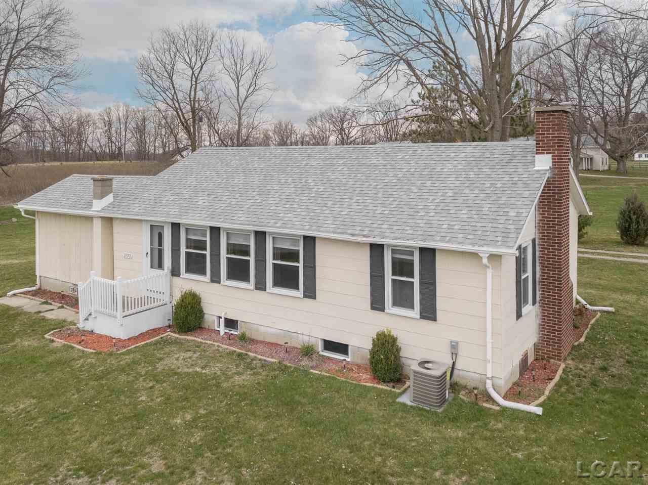2798 Laberdee Road Adrian, MI 49221 - Photo 1 of 30 31343264.JPG