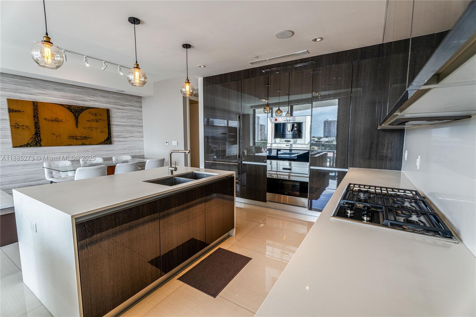 3250 Northeast 188th Street, Unit 603 Aventura, FL 33180 - Photo 11 of 47