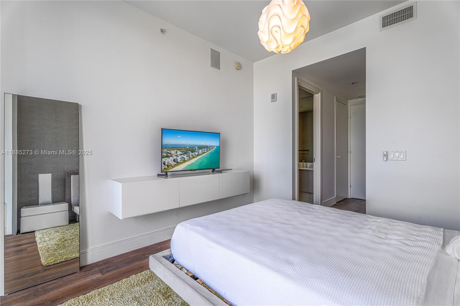 3250 Northeast 188th Street, Unit 603 Aventura, FL 33180 - Photo 35 of 47