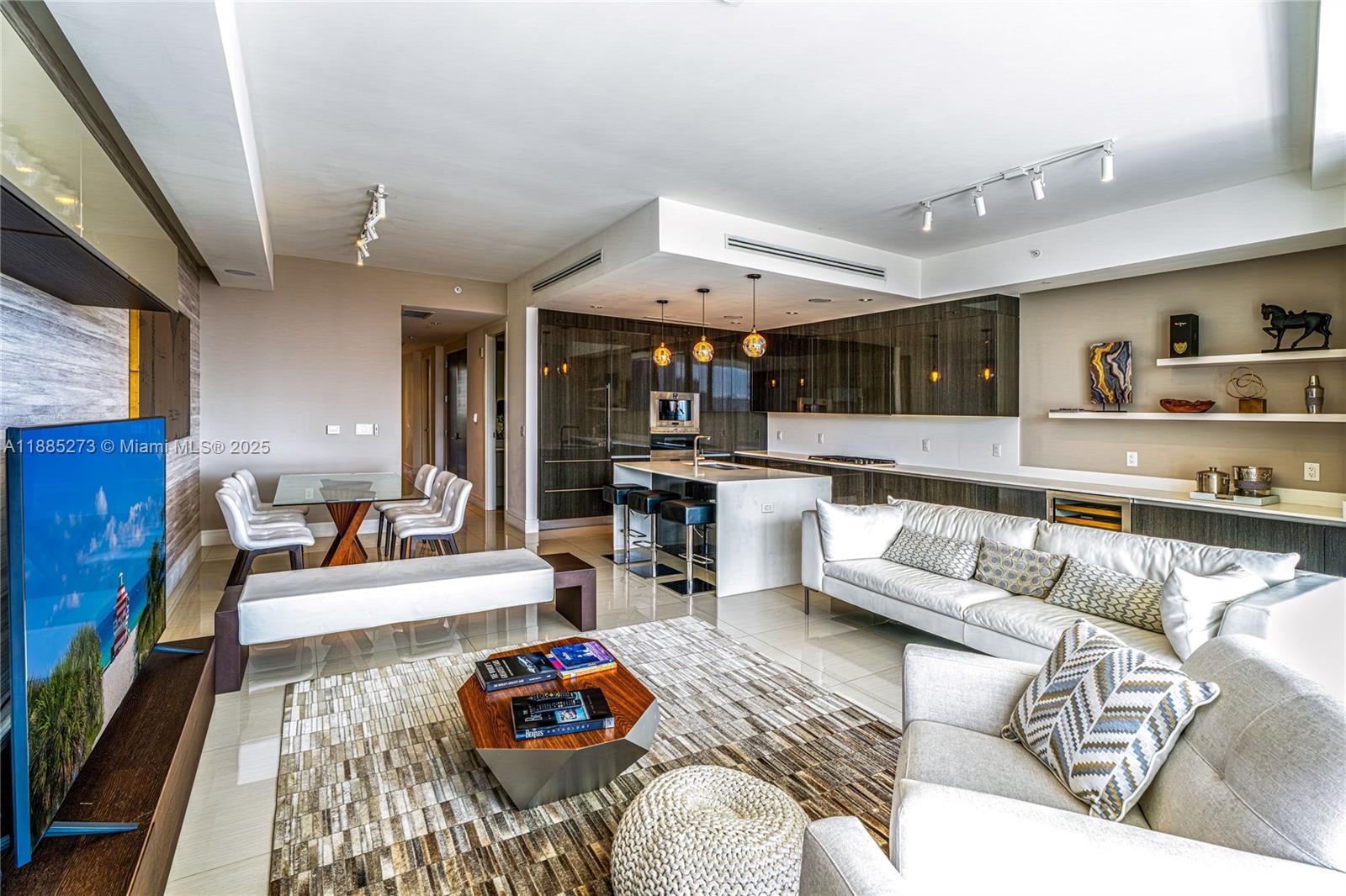 3250 Northeast 188th Street, Unit 603 Aventura, FL 33180 - Photo 8 of 47