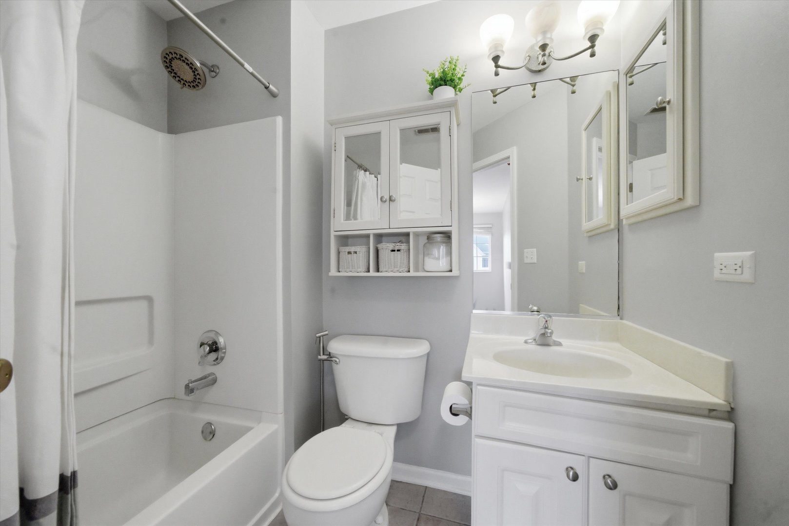 616 South Rosehall Lane, Unit 616 Round Lake, IL 60073 - Photo 18 of 29