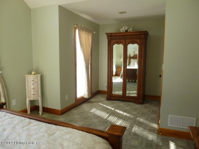 5622 Cedar Grove Road Shepherdsville, KY 40165 - Photo 15 of 25 P1010974