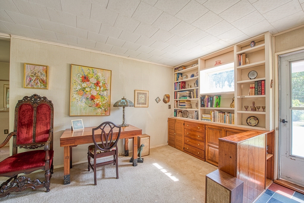 2 Robs Lane Sharon, MA 02067 - Photo 6 of 27 Gallery Image 6