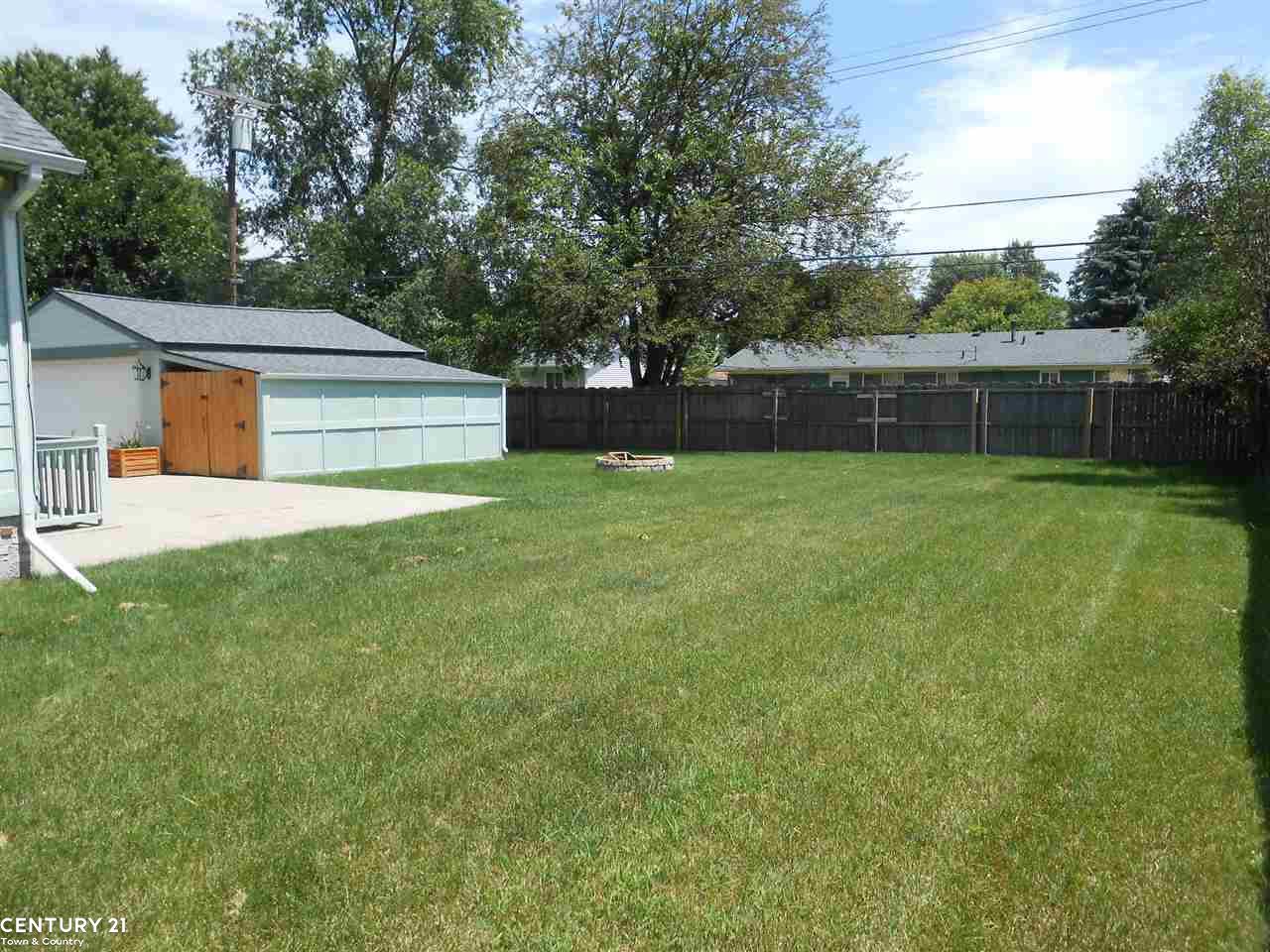 2443 Gerald Avenue Rochester Hills, MI 48307 - Photo 48 of 55