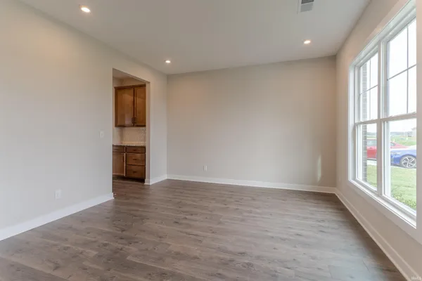 $489,800 | 5143 Jackson Drive, Newburgh, IN 47630