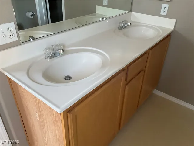 $1,750 | 6371 Pebblecreek Lodge Way, Las Vegas, NV 89148