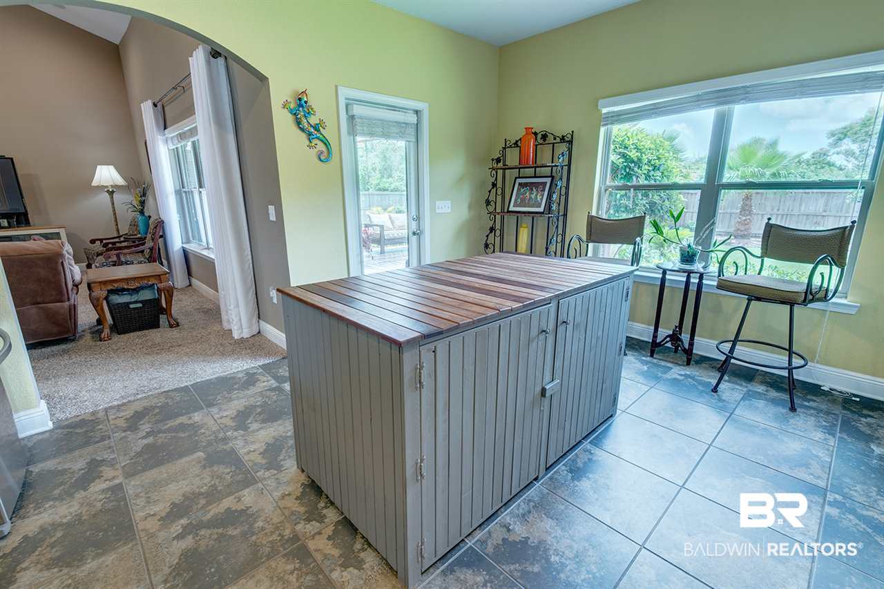 7023 Rocky Rd Loop Gulf Shores, AL 36542 - Photo 21 of 34 Food Prep Area