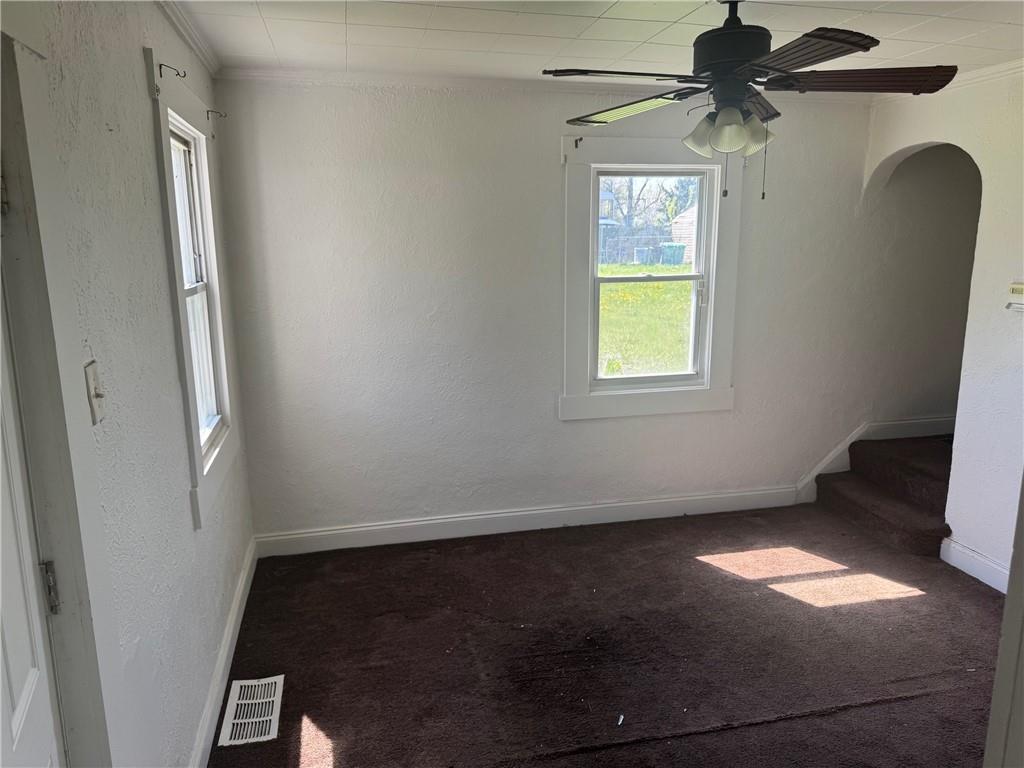 877 Vankirk Street Clairton, PA 15025 - Photo 3 of 8