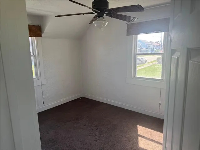 $1,050 | 877 Vankirk Street, Clairton, PA 15025