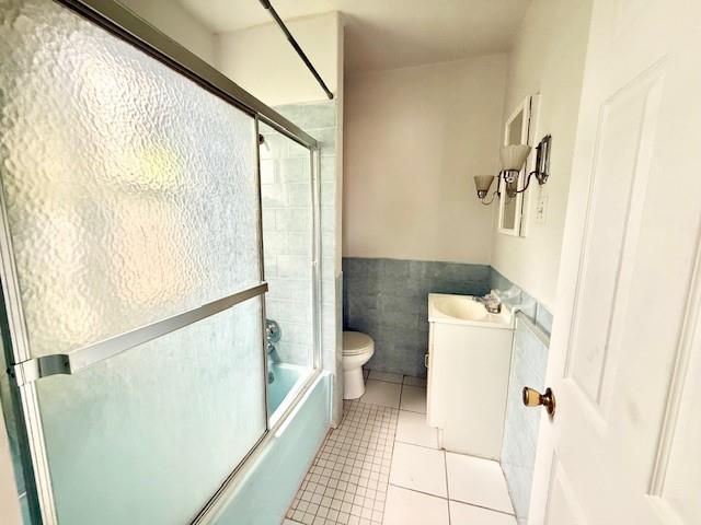 877 Vankirk Street Clairton, PA 15025 - Photo 7 of 8