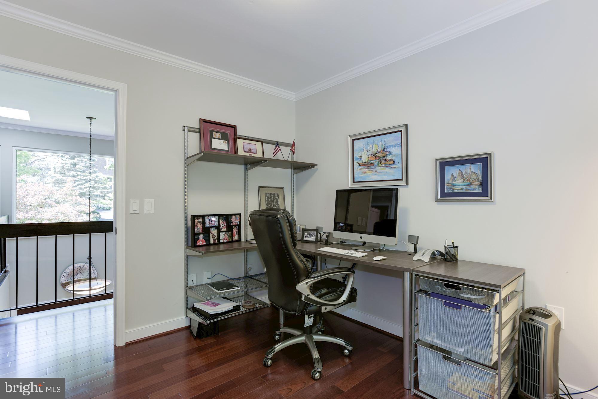 10718 Cross School Road Reston, VA 20191 - Photo 18 of 30 Bedroom