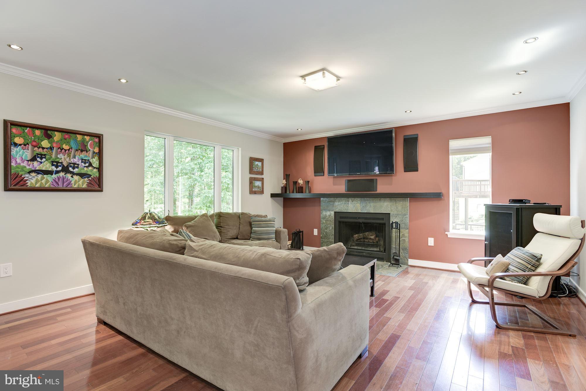 10718 Cross School Road Reston, VA 20191 - Photo 4 of 30 Family Room