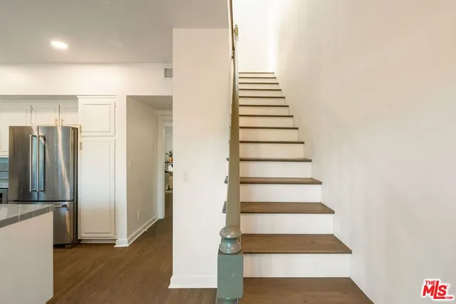 $8,975 | 2622 2nd Street, Unit 2, Santa Monica, CA 90405