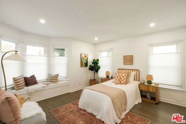 $8,975 | 2622 2nd Street, Unit 2, Santa Monica, CA 90405