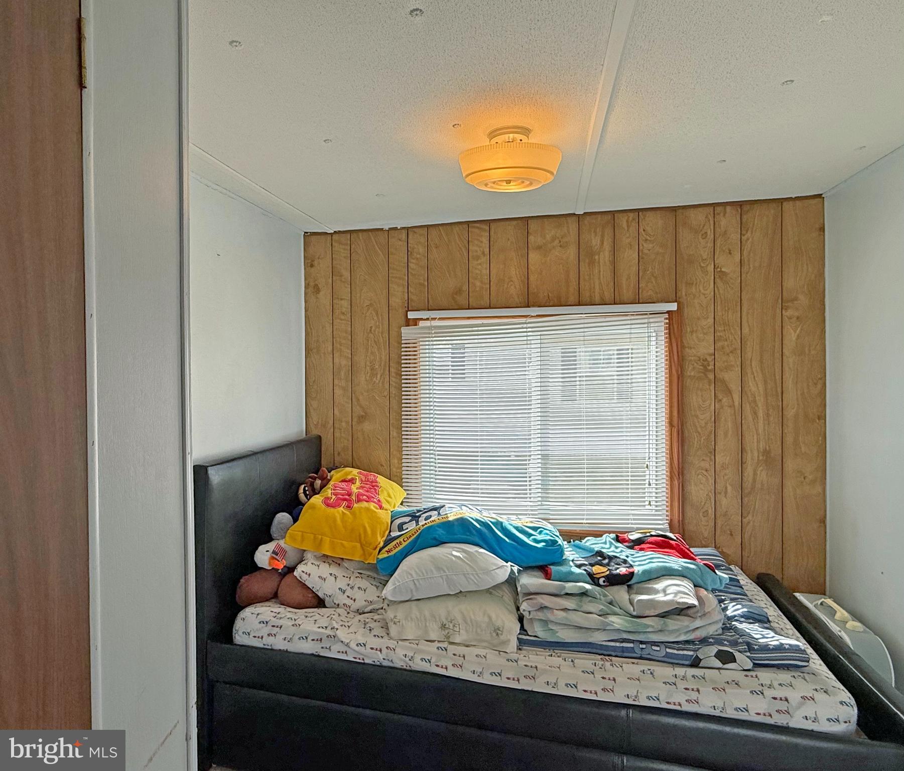 29 Baybreeze Road, Unit C27 Rehoboth Beach, DE 19971 - Photo 12 of 26 Middle Bedroom #3