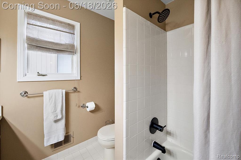 1043 River Mist Drive Rochester, MI 48307 - Photo 55 of 78