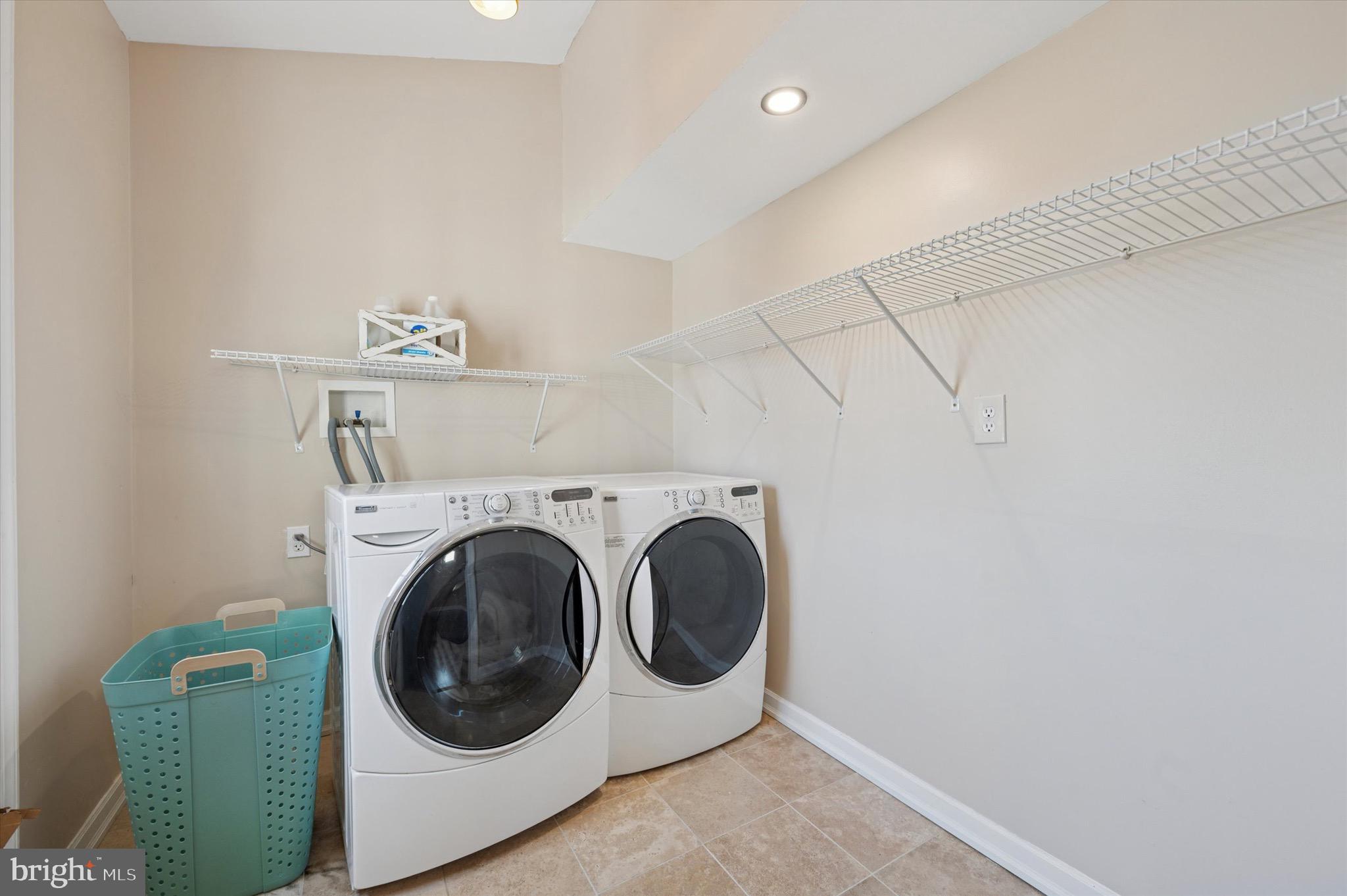 507 Bonsall Road Ridley Park, PA 19078 - Photo 17 of 35 a utility room with dryer and washer
