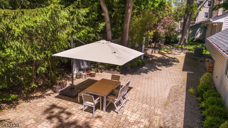 77 Hanover Road Mountain Lakes, NJ 07046 - Photo 33 of 36