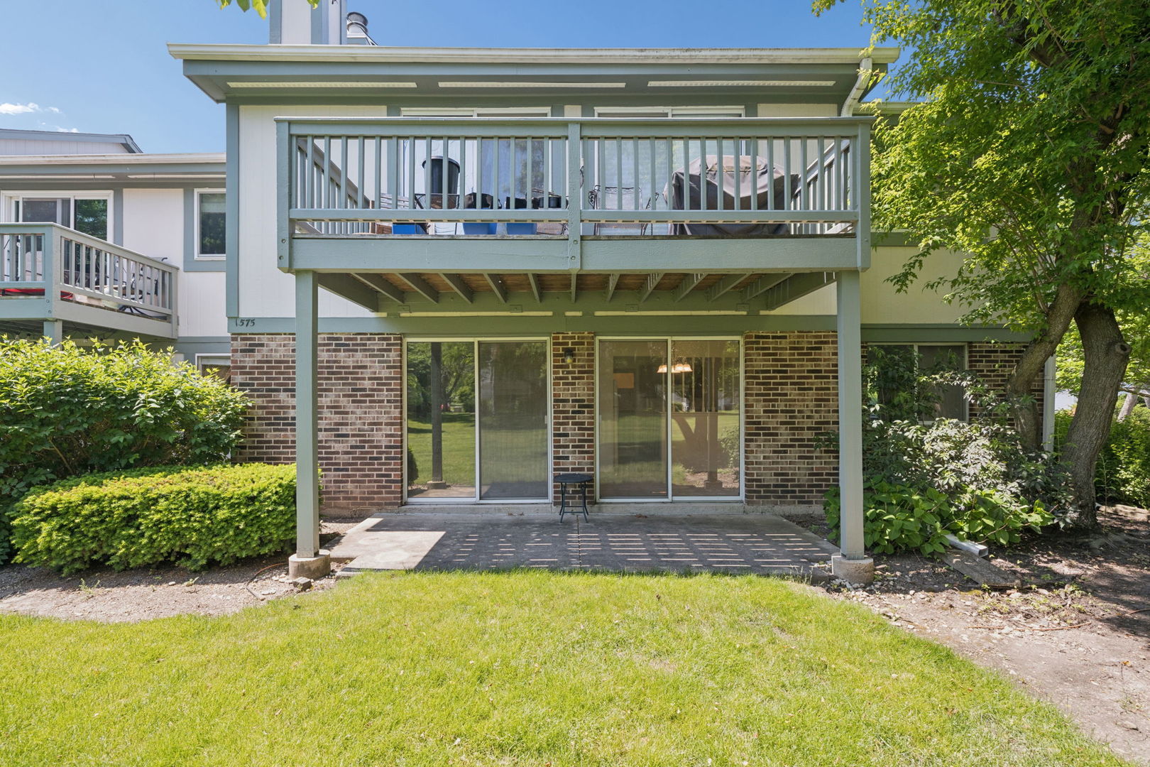 1575 Stonehill Court, Unit A Wheaton, IL 60189 - Photo 19 of 27