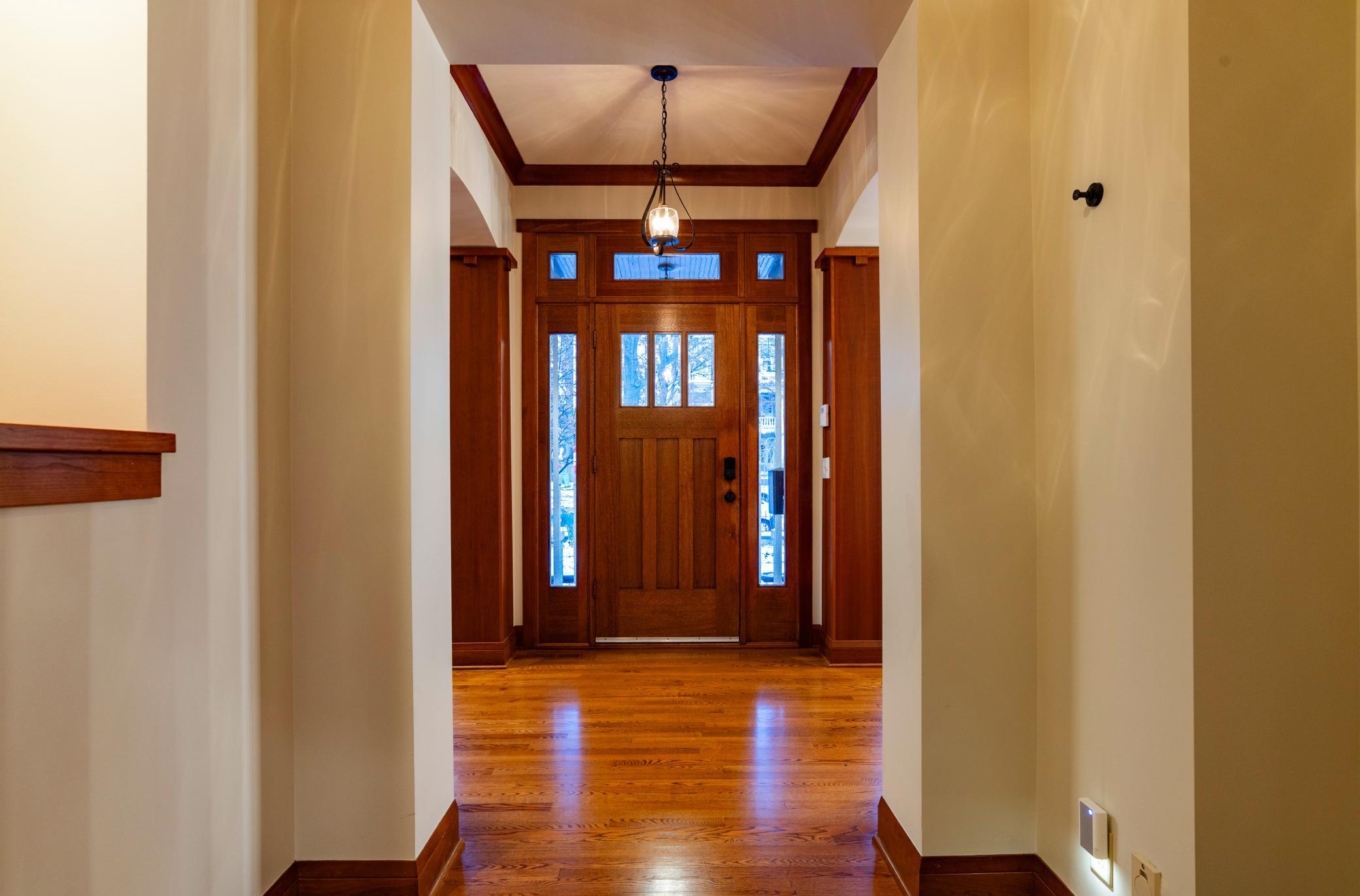 582 Summit Avenue St. Paul, MN 55102 - Photo 8 of 69